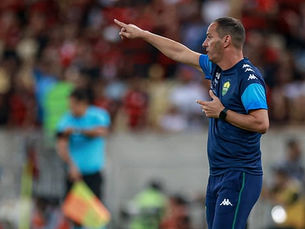 Cuiabá tem pausa na semana e Petit valoriza tempo para trabalhar