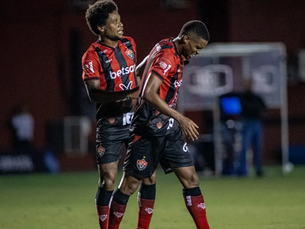 Vice-lanterna do Brasileirão, Vitória não vence há nove jogos