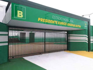 Prefeito Emanuel Pinheiro sanciona lei de concessão do estádio Presidente Dutra por 20 anos