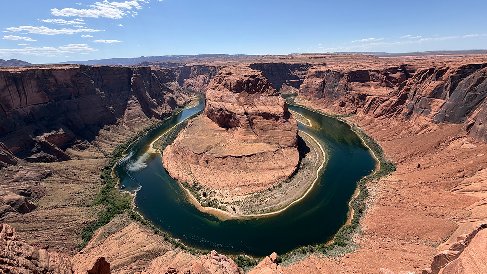 Canoeing from Horseshoe Bend in the Grand Canyon: a great adventure on the Colorado River