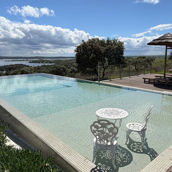 Fancy treating yourself? Discover 6 luxurious dream stays in Portugal for the ultimate indulgent getaway