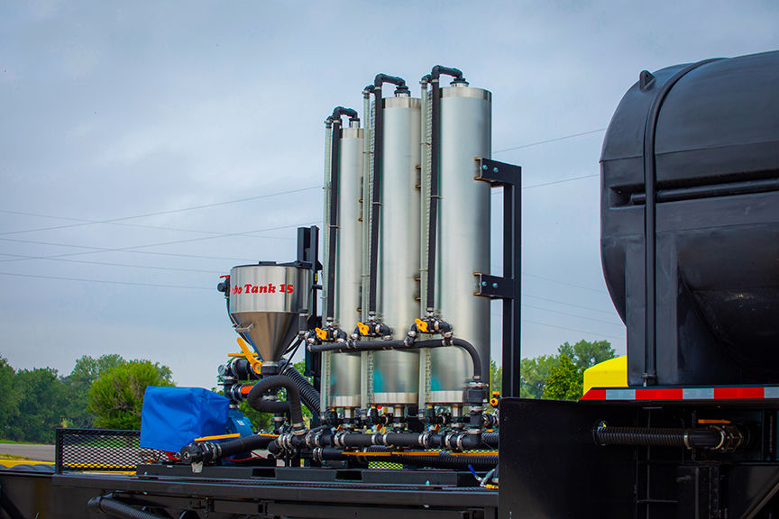 ag sprayer trailer chemical mixing system
