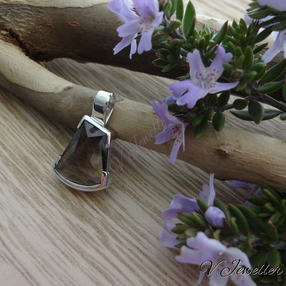 Thumbnail: Smokey Quartz fancy cut pendant