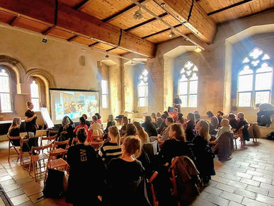 Inspirace napříč galeriemi: Odborný seminář Komory edukačních pracovníků RG ČR
