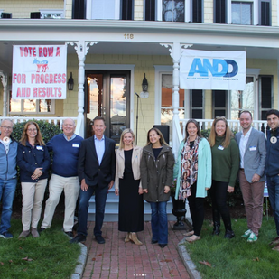 Tara Ochman & Governor Lamont
