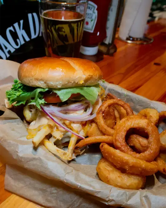 onion-rings-and-BFF.webp