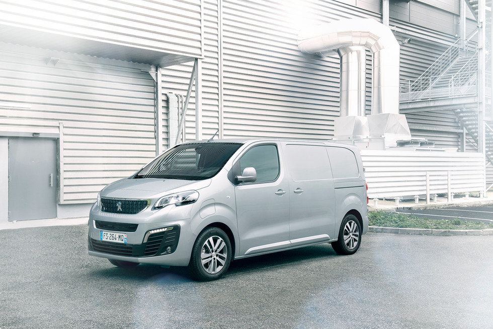 PEUGEOT eEXPERT ELECTRIC CAR.jpg