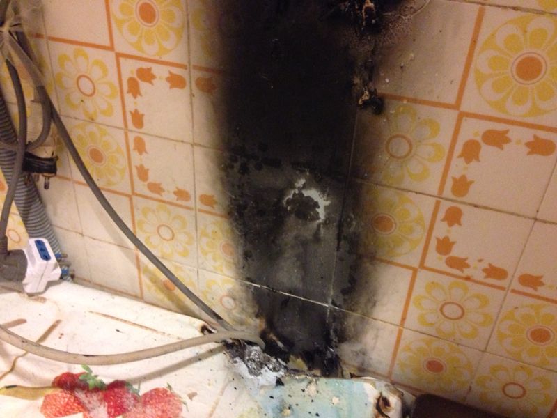 91ece2 03861d52a2294ac58364fac8b285d395~mv2 Historias de Ovnis : Caso ovnis en Sicilia 2004: los científicos admiten tesis extraterrestre entre las supuestas explicaciones