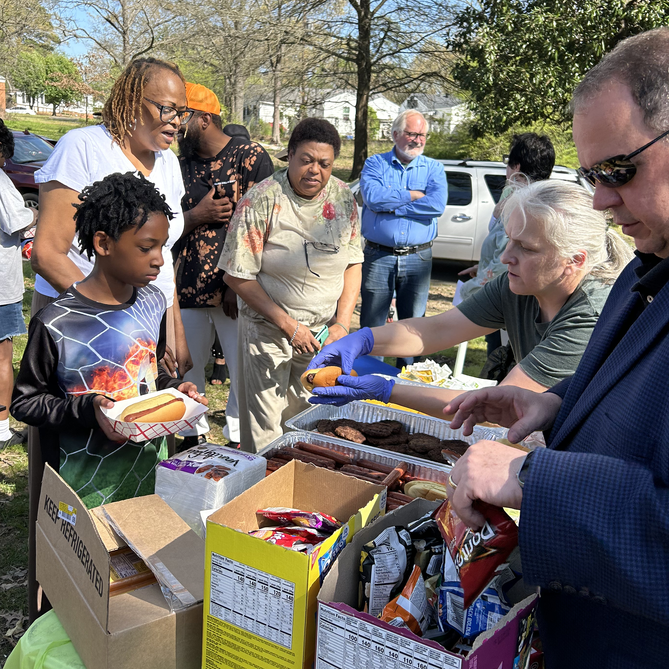 1716 Montclair Habitat Home Dedication