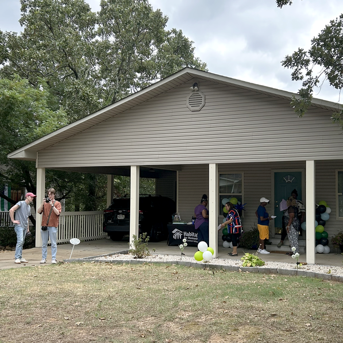 5721 Alta Vista Habitat Home Dedication