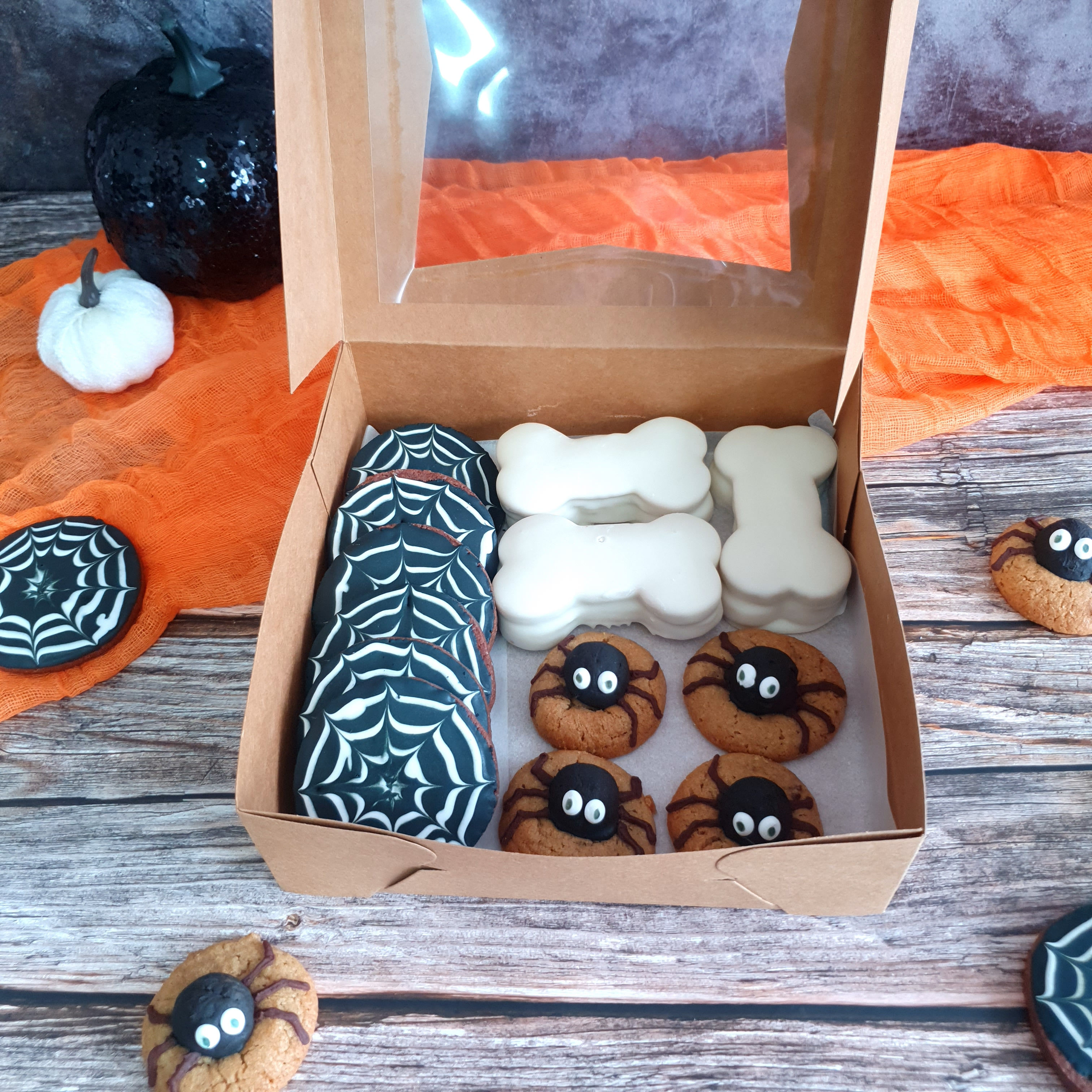 Spooky box