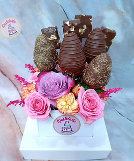 Brownie_fresas_flores.jpg