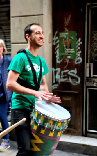 Técnicas avanzadas de percusión bahiana: domina el ritmo con pasión