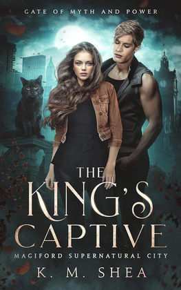 Review: The King's Captive by K.M. Shea