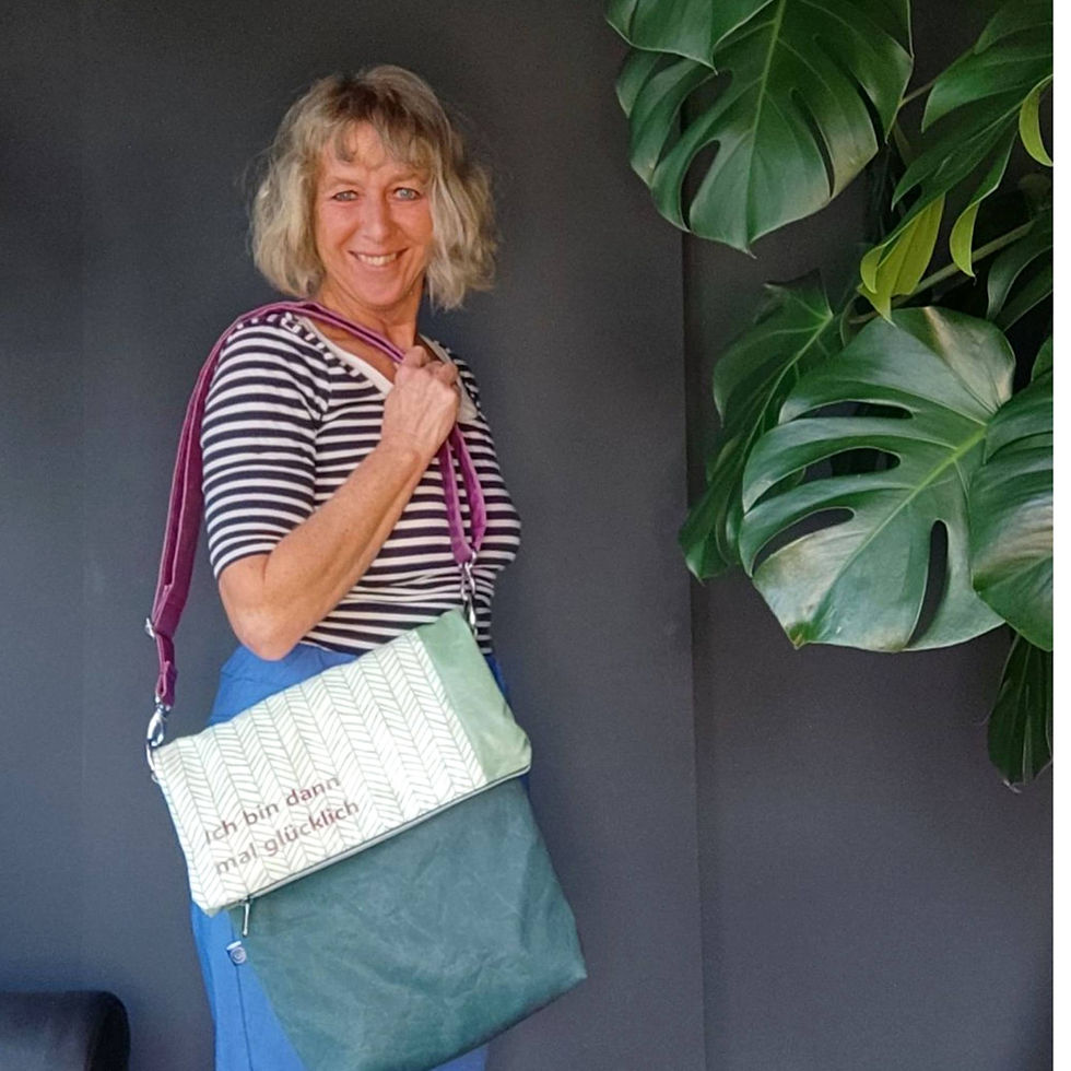 Miniaturbild: INA4in1-greenery glücklich  Rucksack