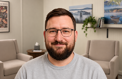 headshot-officebkg-landscape.png
