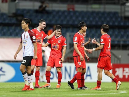 Soi kèo Sangju Sangmu và Jeju United lúc 17h ngày 5/7