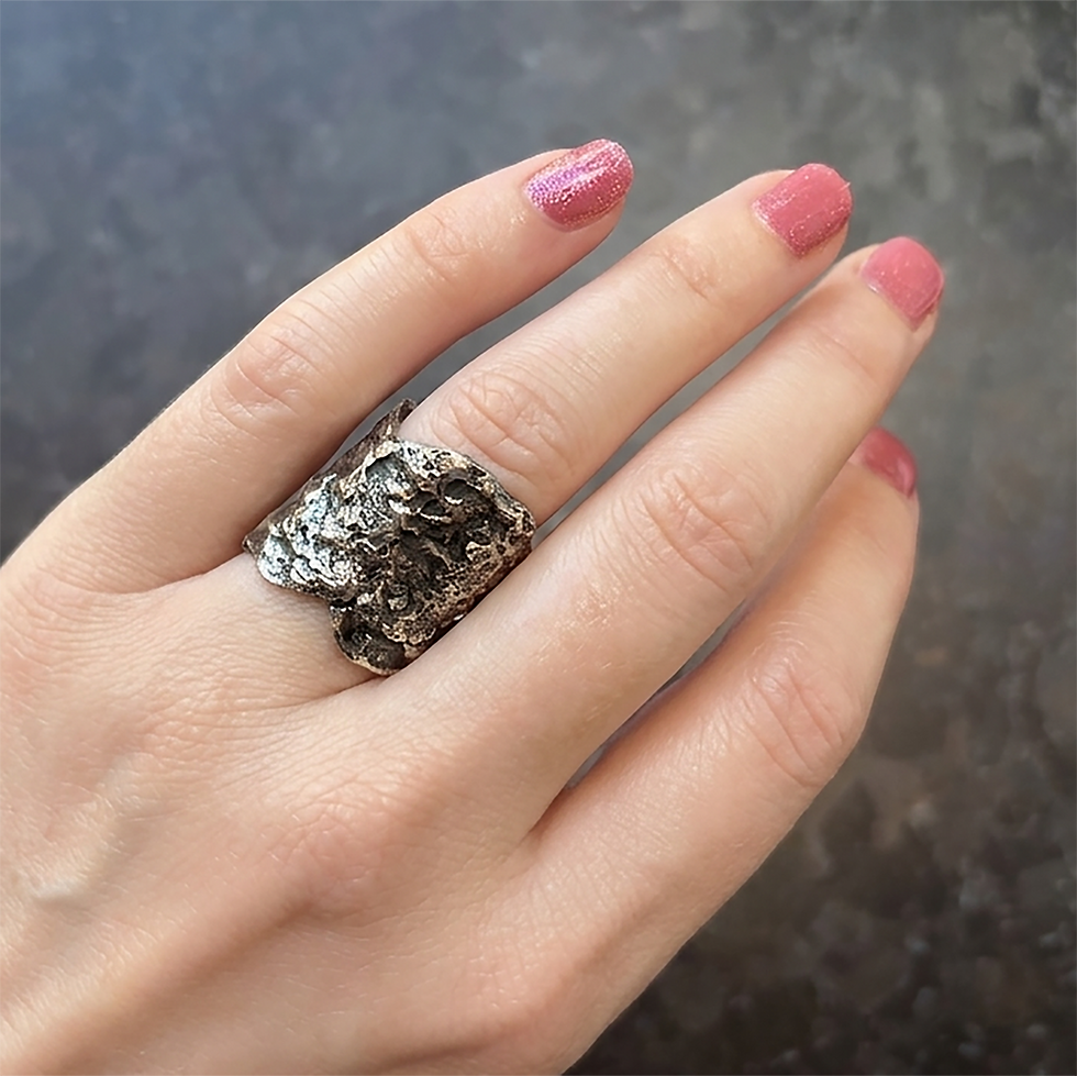 Thumbnail: Colibri Ring