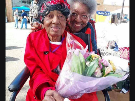Louisville Native Honored
National Rosie the Riveter Day in Richmond, CA