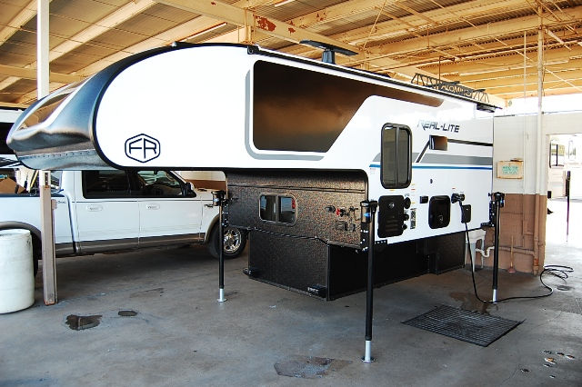 2026 Palomino Real Lite 1803