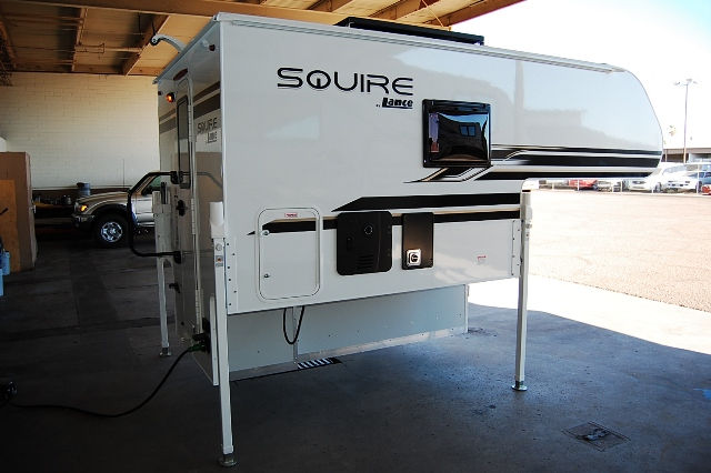 Thumbnail: 2027 Lance 610 Squire