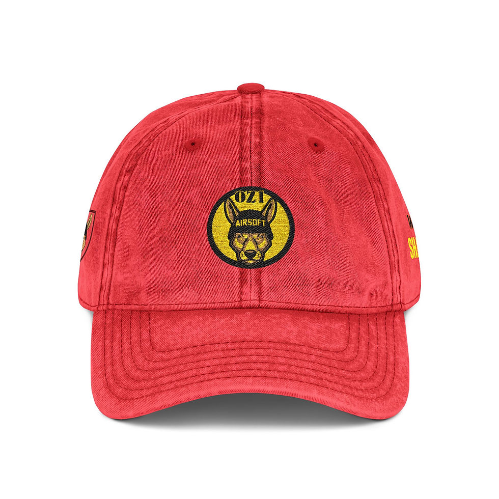 Miniatura: Vintage Embroidered Lion Crest Cap