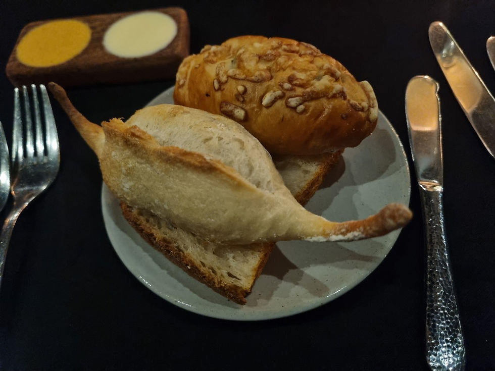 호치민 맛집 1군 오페라 하우스 프렌치 레스토랑 Le Corto, 식전빵