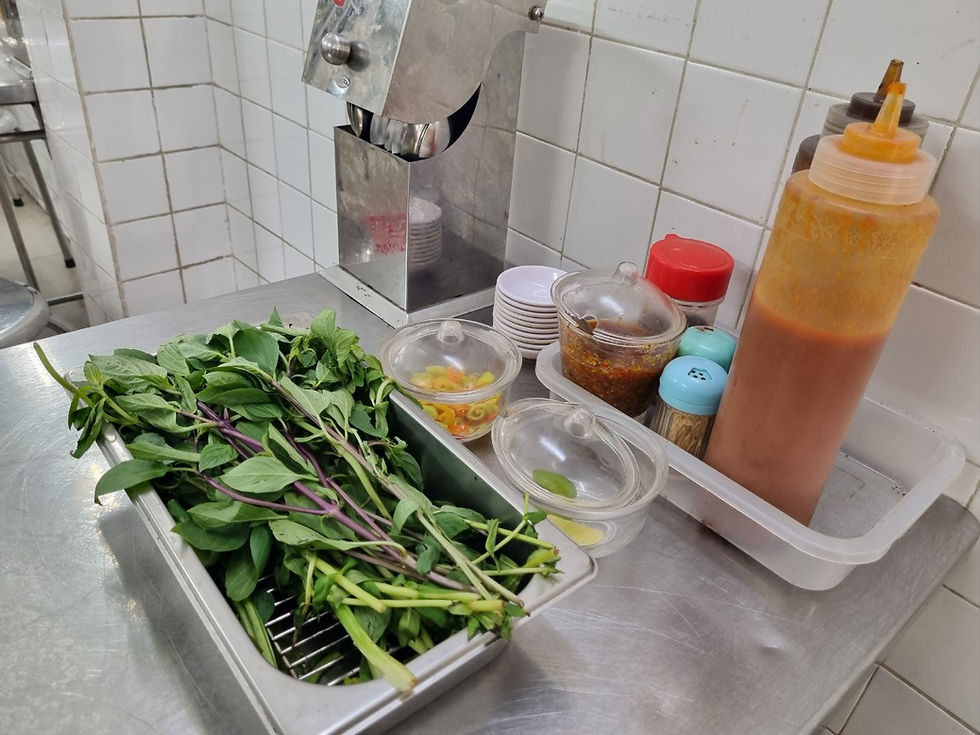 District 1, Turtle Pond Rice Noodle Restaurant Cao Van Pho, Various Herbs and Sauces