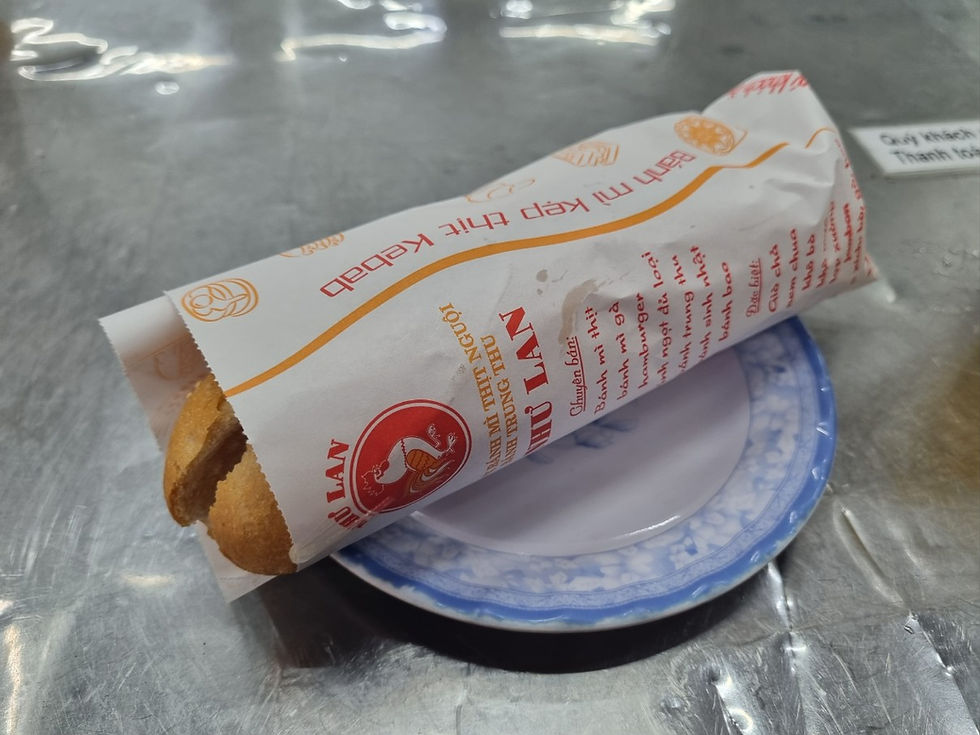 호치민 반미 맛집 1군 비텍스코 타워 Banh Mi Nhu Lan, Banh Mi Thit Nuong(BBQ 반미)