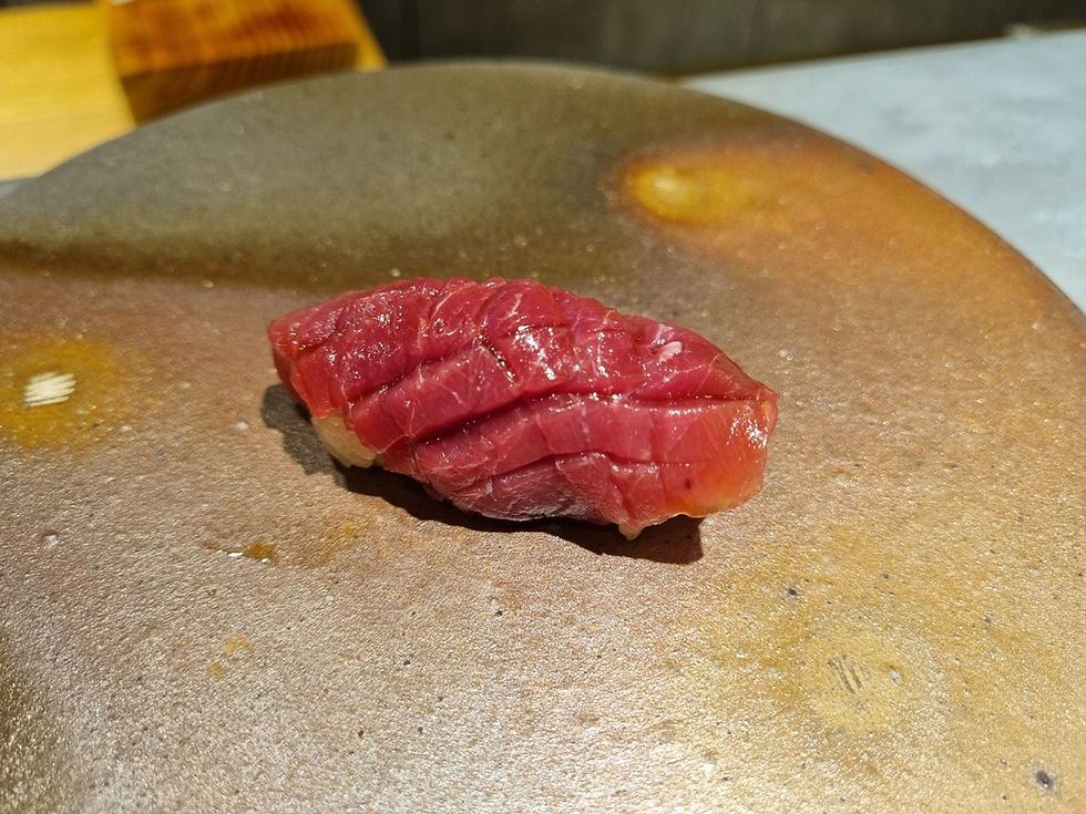 호치민 맛집 빈탄군 팜빗짠 거리 스시 오마카세 Sushi Zaku, 참다랑어 중뱃살
