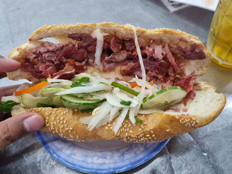 호치민 반미 맛집 1군 비텍스코 타워 Banh Mi Nhu Lan 리뷰(2025.07)