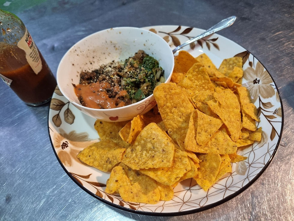 District Binh Thanh Handmade Burger Eat Me, Saigon, Chips & Willy Chili