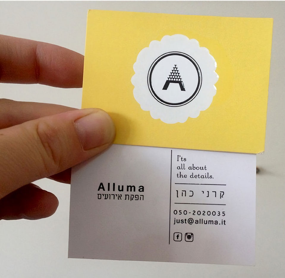 Identity
Logo
Bussines Card