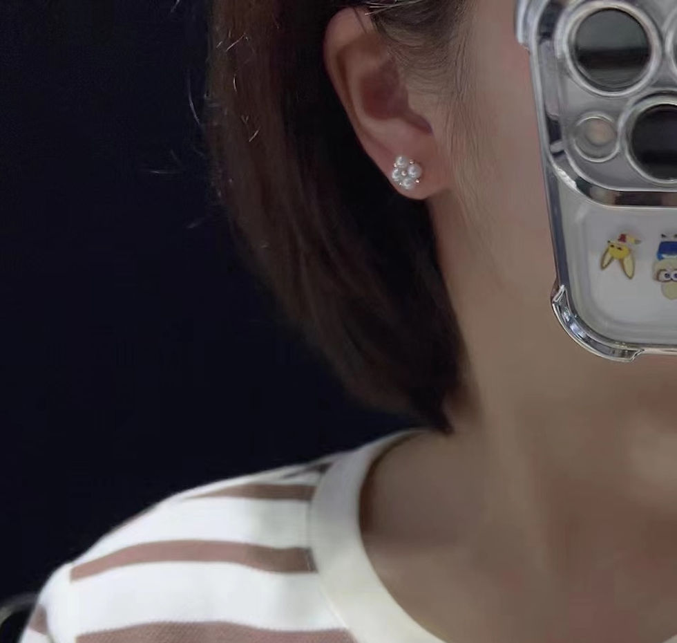 Thumbnail: Clover earrings