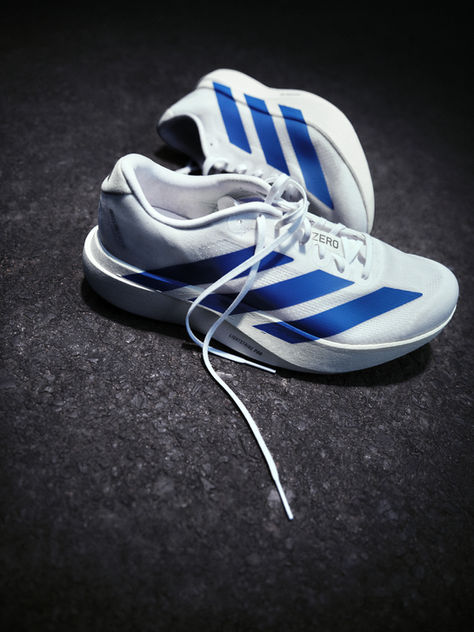 Hızın ve Stilin Temsilcisi: adidas EVO SL