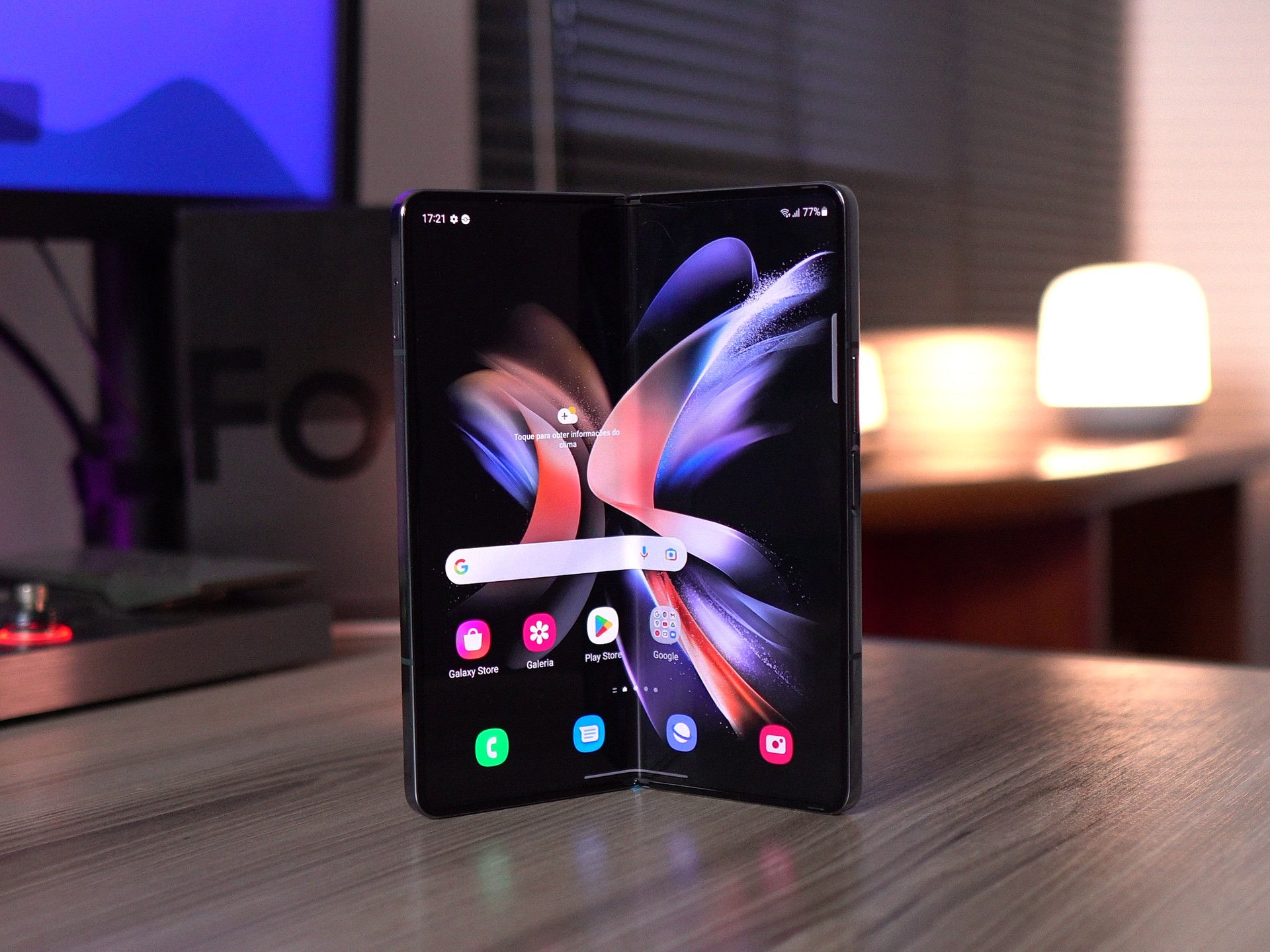 Samsung Galaxy Z Fold5 5g, 1tb, 12gb Ram, Tela Infinita De 7.6 Preto