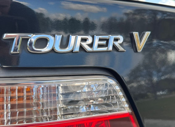 1999 Toyota Chaser Tourer V – Classic JDM sports sedan for sale.