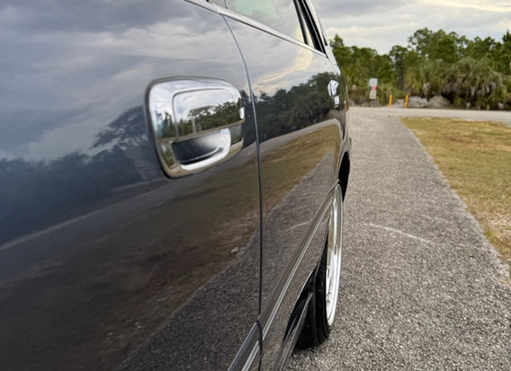 2000 Toyota Crown Athlete G side profile rear wheel drive 2JZ-FSE USA