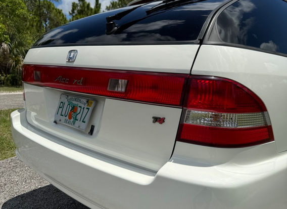 2000 Honda Accord Wagon roof view white JDM wagon