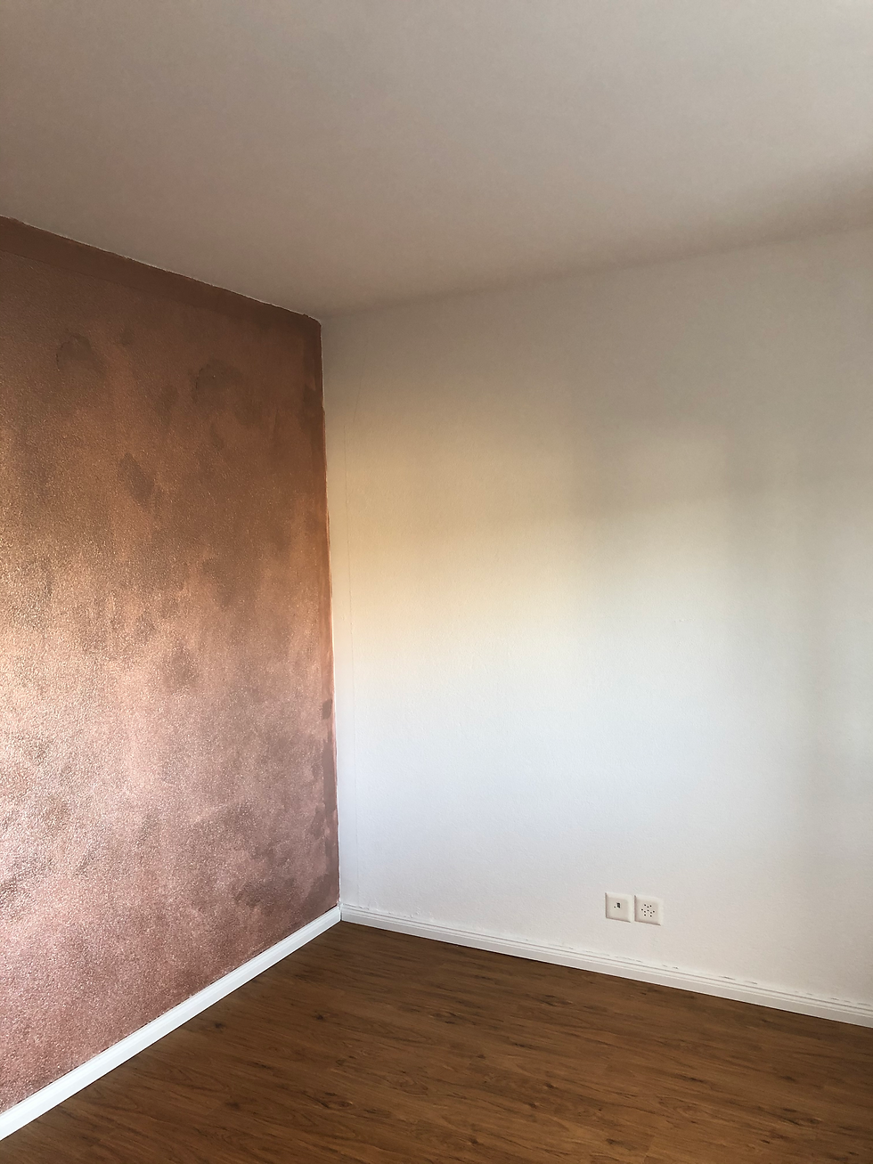 Das Zimmer ist fertig renoviert. Nun fehlt nur noch die Möblierung.