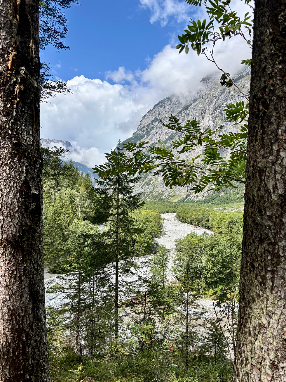 Aussicht mit Prosecco und bei bester Laune.