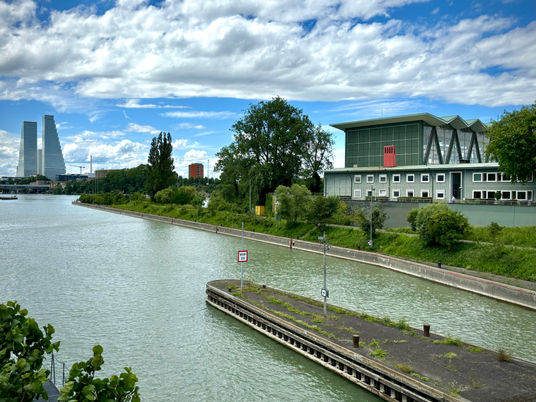 Basel...und die Kraftwerkinsel in Birsfelden