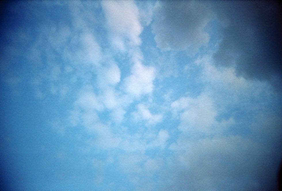 房內的天空_SELF.jpg