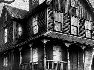 THE CONJURING, THE PERRON FAMILY HAUNTING'S