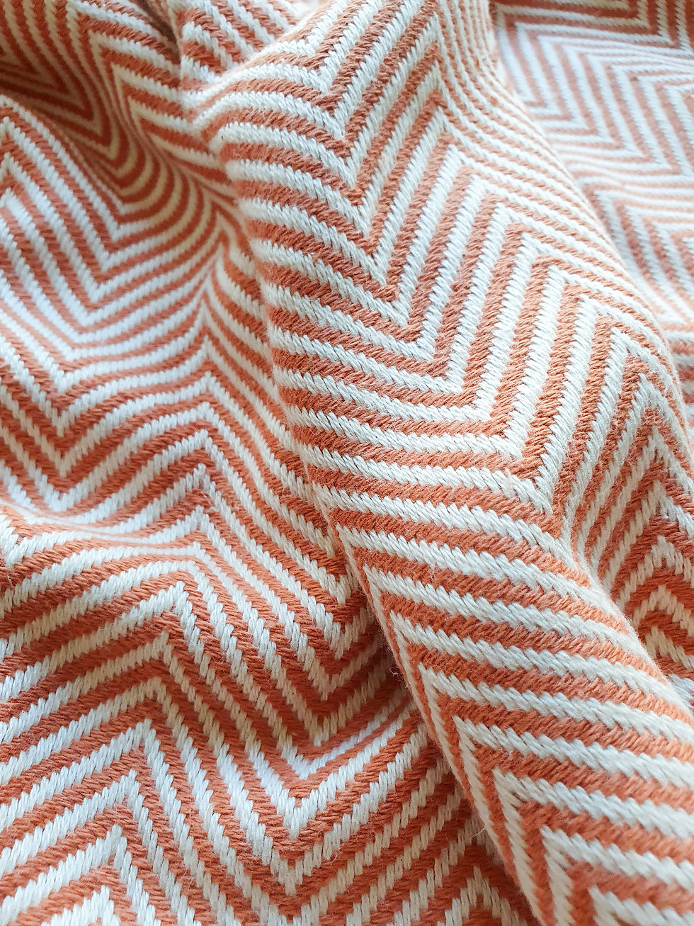 Miniaturbild: Tagesdecke aus Baumwolle gewebt in rot/beige