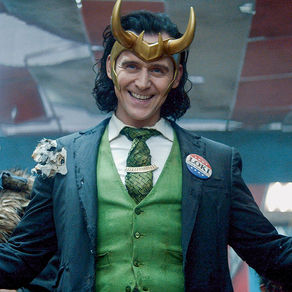 Loki | Imagens da 2ª temporada mostram Tom Hiddleston lutando com magia