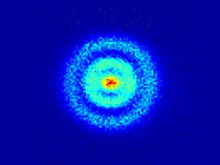 Первое изображение орбитальной структуры атома водорода