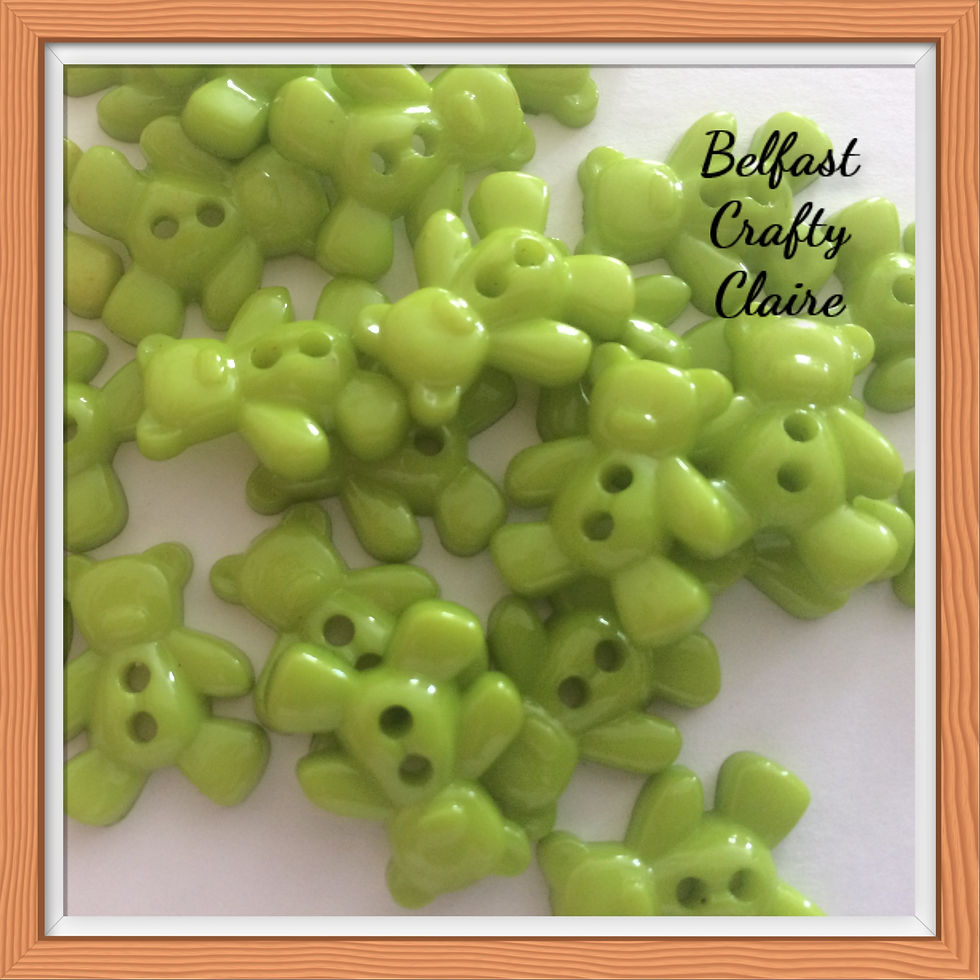 Teddy Bear Shape Plastic Buttons - GREEN - Size 16mm - 10 Buttons