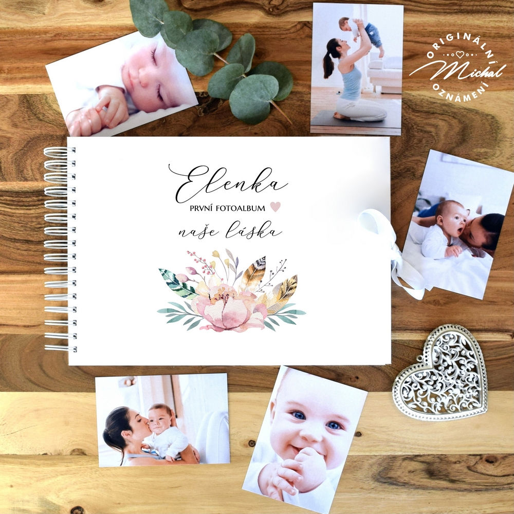 96 Květina a pírka - Fotoalbum dětské