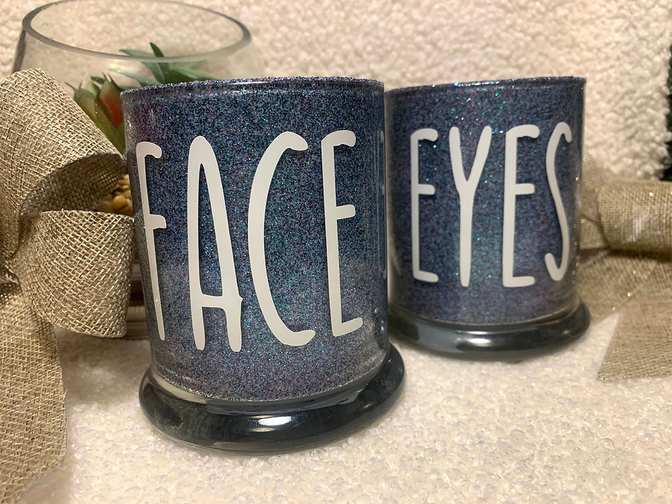 Thumbnail: Set of Makeup Brush Organizers